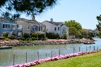 Neighborhood Iamge