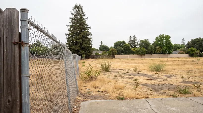 Cupertino%27s east-side park lot just got $1.4 million pricier