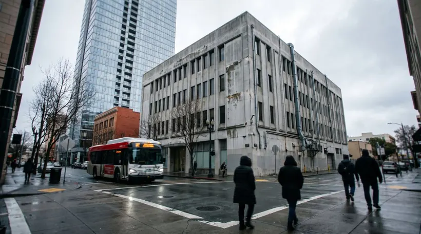 Oakland Data Center Moratorium: What It Would Pause