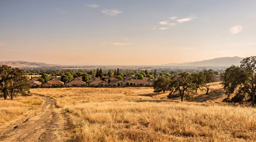 Livermore Las Colinas Deal: Up to 900 Homes, Signed